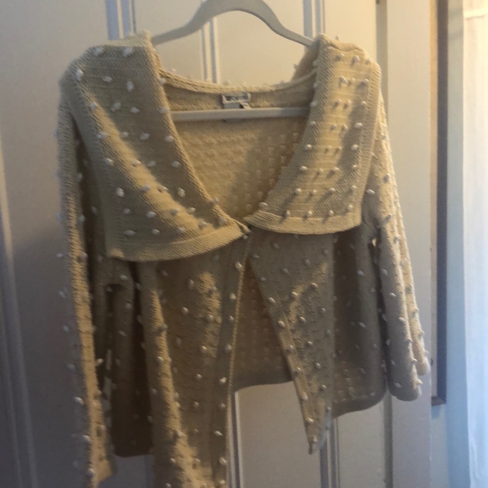 Worth NWOT sweater hand sewn seashells size M